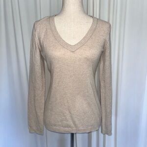 Ann Taylor LOFT Cashmere Sweater in Oatmeal